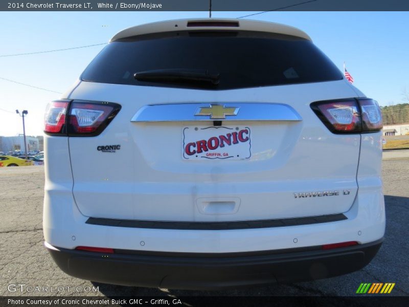 White / Ebony/Mojave 2014 Chevrolet Traverse LT