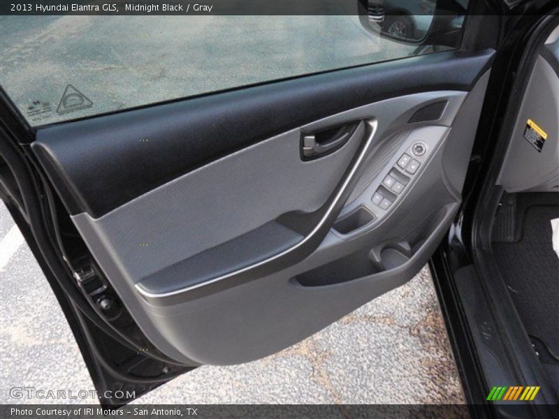 Midnight Black / Gray 2013 Hyundai Elantra GLS
