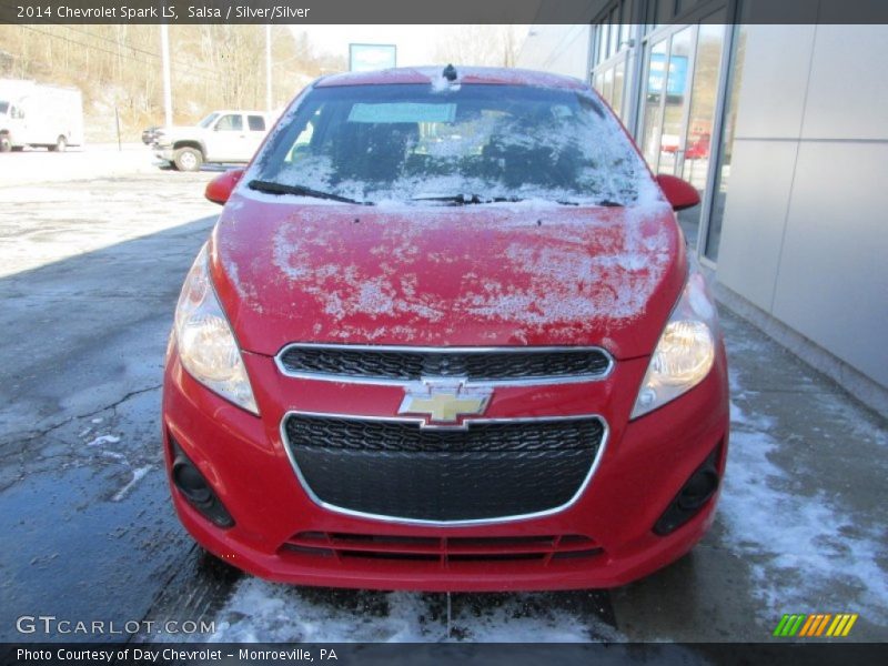 Salsa / Silver/Silver 2014 Chevrolet Spark LS