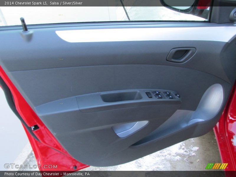 Salsa / Silver/Silver 2014 Chevrolet Spark LS