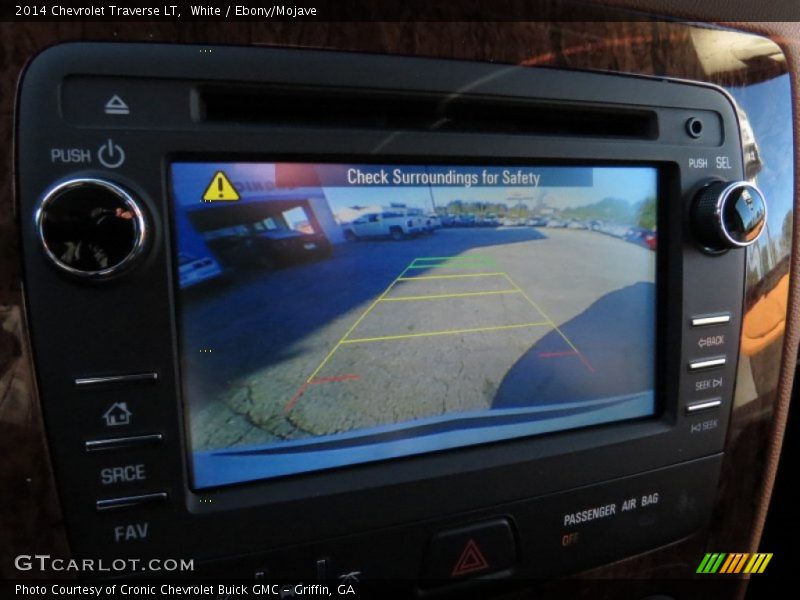 White / Ebony/Mojave 2014 Chevrolet Traverse LT