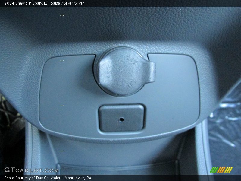 Salsa / Silver/Silver 2014 Chevrolet Spark LS