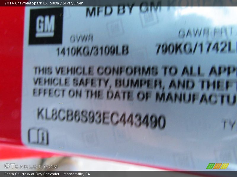 Salsa / Silver/Silver 2014 Chevrolet Spark LS