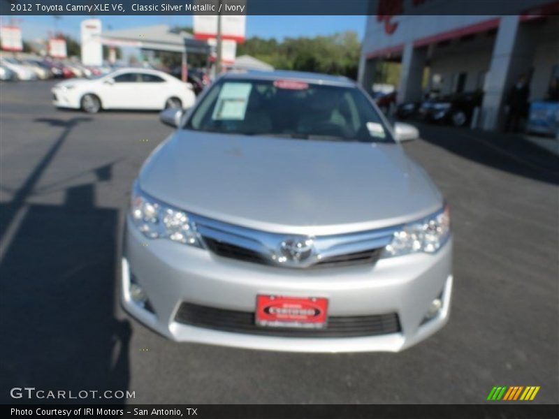 Classic Silver Metallic / Ivory 2012 Toyota Camry XLE V6