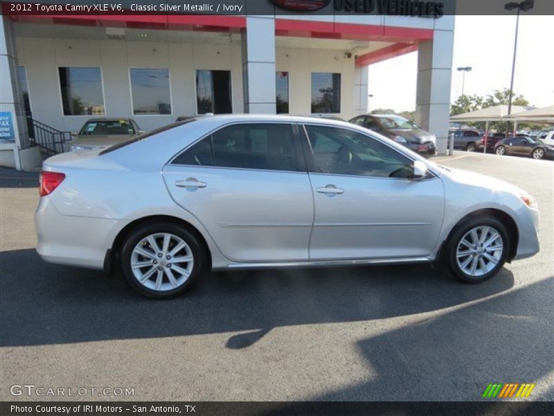 Classic Silver Metallic / Ivory 2012 Toyota Camry XLE V6