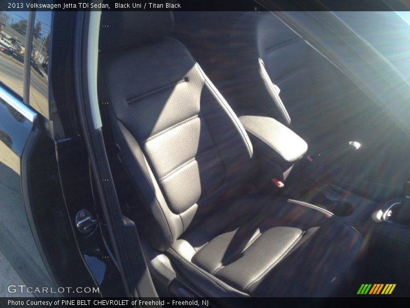 Black Uni / Titan Black 2013 Volkswagen Jetta TDI Sedan