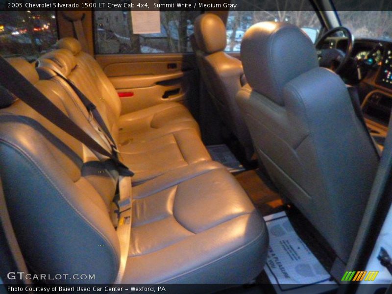 Summit White / Medium Gray 2005 Chevrolet Silverado 1500 LT Crew Cab 4x4