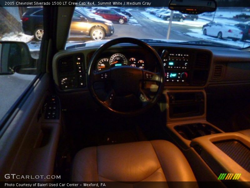 Summit White / Medium Gray 2005 Chevrolet Silverado 1500 LT Crew Cab 4x4