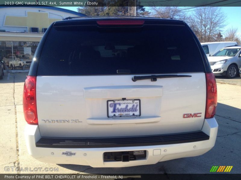 Summit White / Ebony 2013 GMC Yukon XL SLT 4x4
