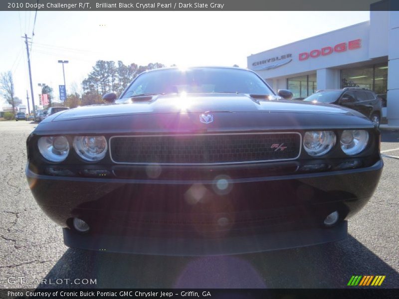Brilliant Black Crystal Pearl / Dark Slate Gray 2010 Dodge Challenger R/T