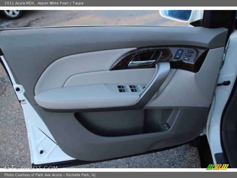 Aspen White Pearl / Taupe 2011 Acura MDX