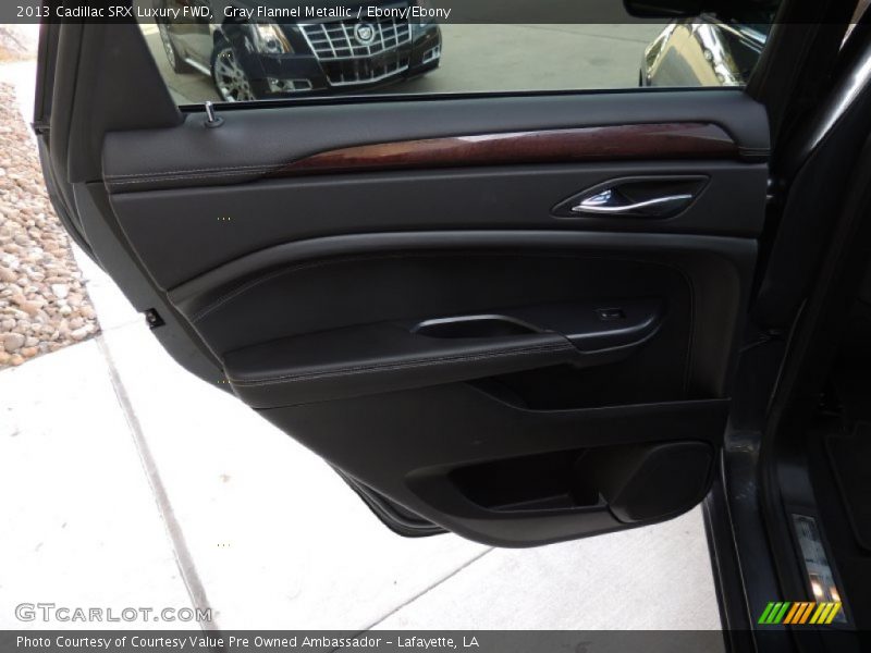 Gray Flannel Metallic / Ebony/Ebony 2013 Cadillac SRX Luxury FWD