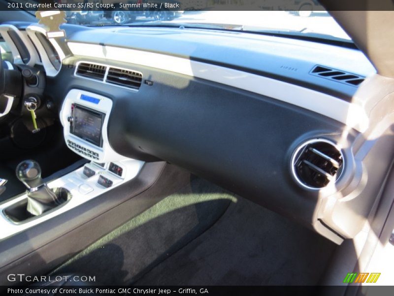Summit White / Black 2011 Chevrolet Camaro SS/RS Coupe