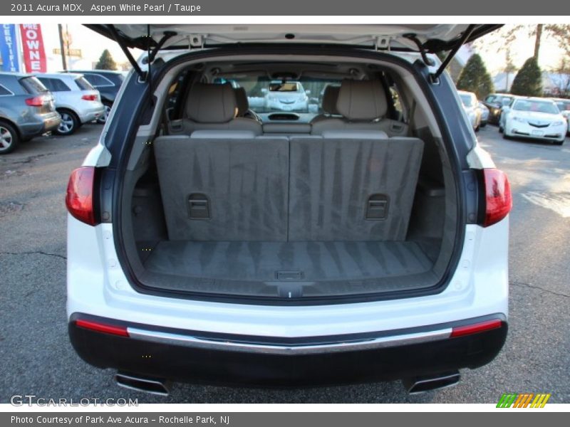 Aspen White Pearl / Taupe 2011 Acura MDX