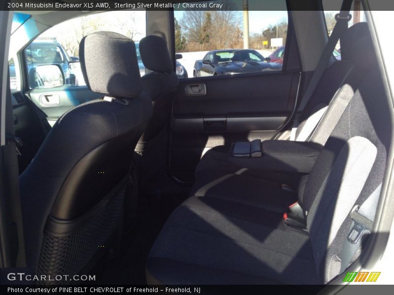 Sterling Silver Metallic / Charcoal Gray 2004 Mitsubishi Endeavor XLS AWD