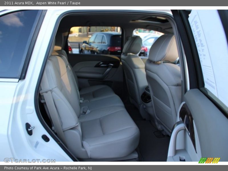 Aspen White Pearl / Taupe 2011 Acura MDX
