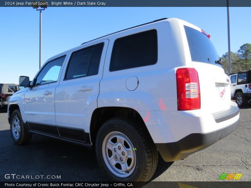 Bright White / Dark Slate Gray 2014 Jeep Patriot Sport