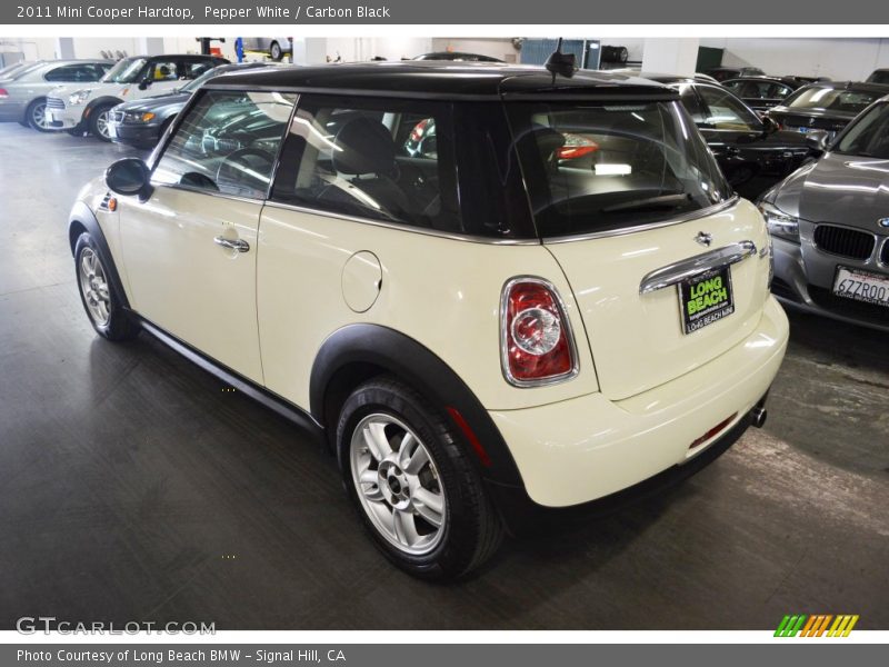 Pepper White / Carbon Black 2011 Mini Cooper Hardtop