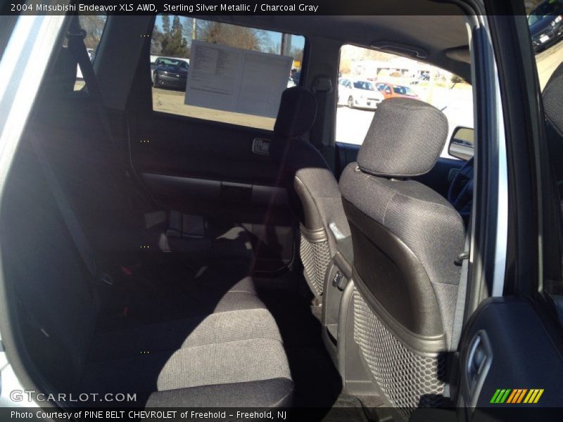 Sterling Silver Metallic / Charcoal Gray 2004 Mitsubishi Endeavor XLS AWD