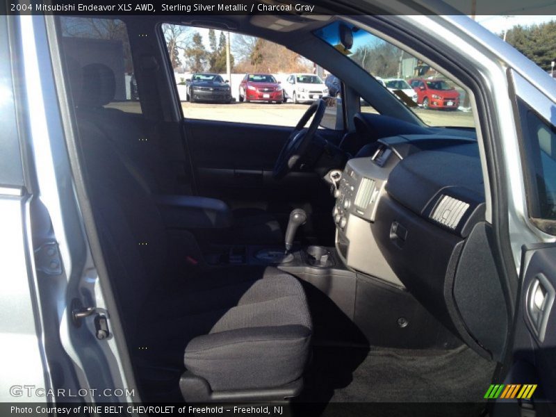 Sterling Silver Metallic / Charcoal Gray 2004 Mitsubishi Endeavor XLS AWD