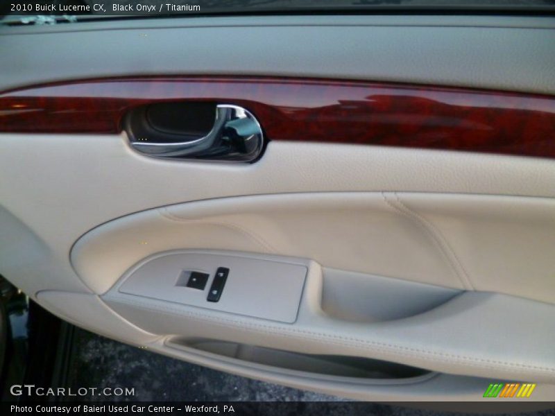 Black Onyx / Titanium 2010 Buick Lucerne CX