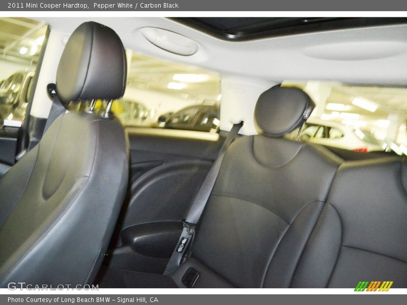 Pepper White / Carbon Black 2011 Mini Cooper Hardtop