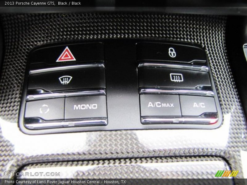 Controls of 2013 Cayenne GTS