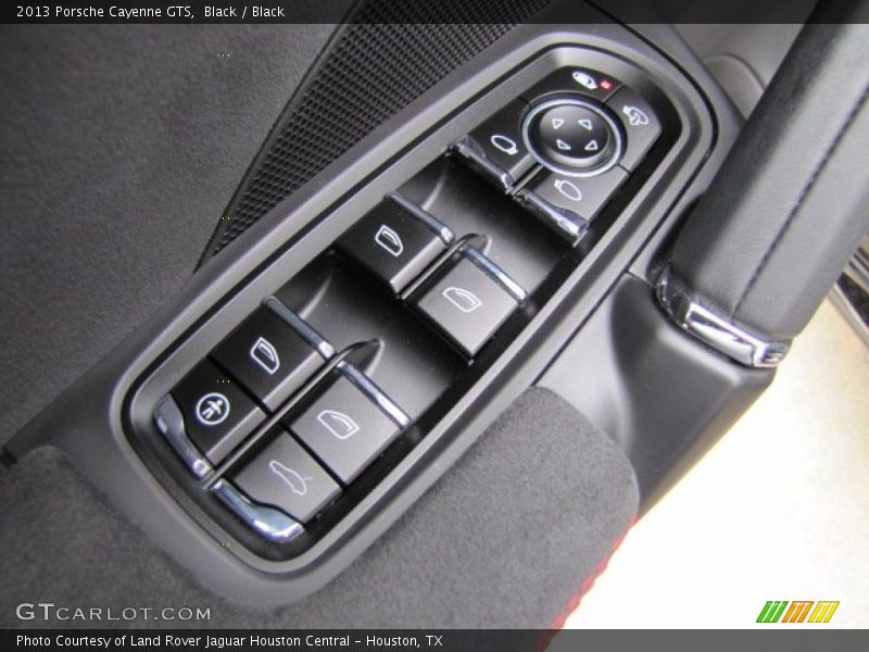 Controls of 2013 Cayenne GTS