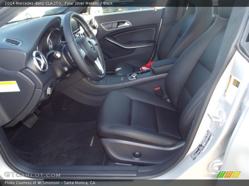 Polar Silver Metallic / Black 2014 Mercedes-Benz CLA 250