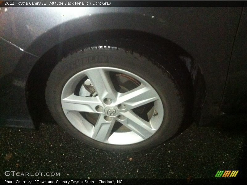 Attitude Black Metallic / Light Gray 2012 Toyota Camry SE