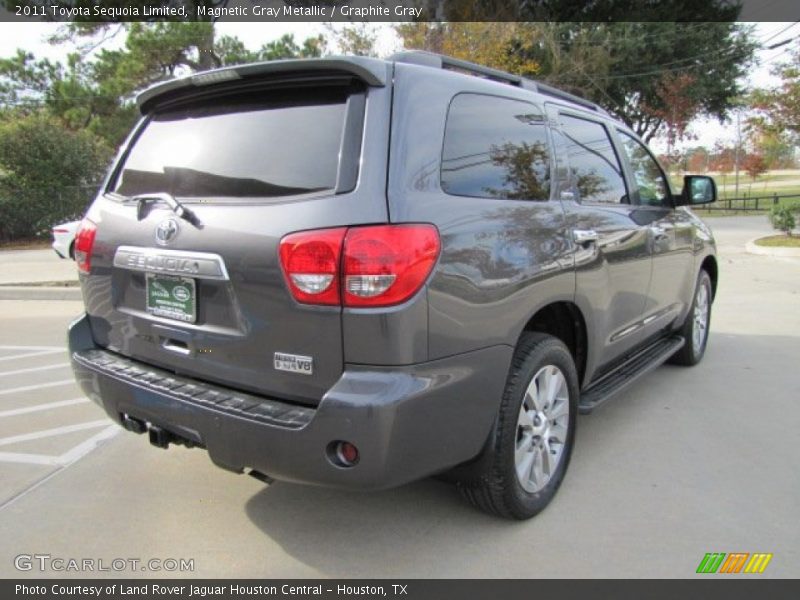 Magnetic Gray Metallic / Graphite Gray 2011 Toyota Sequoia Limited
