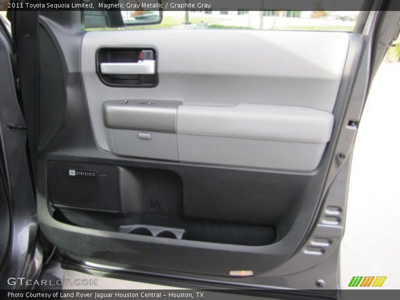 Magnetic Gray Metallic / Graphite Gray 2011 Toyota Sequoia Limited