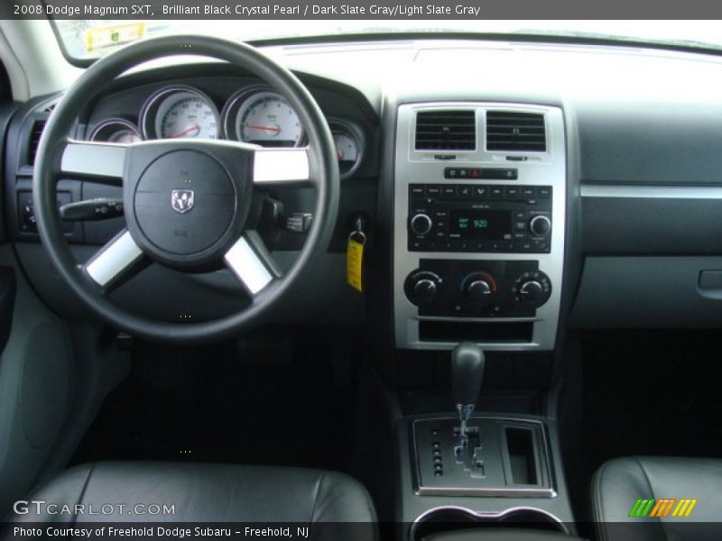 Brilliant Black Crystal Pearl / Dark Slate Gray/Light Slate Gray 2008 Dodge Magnum SXT