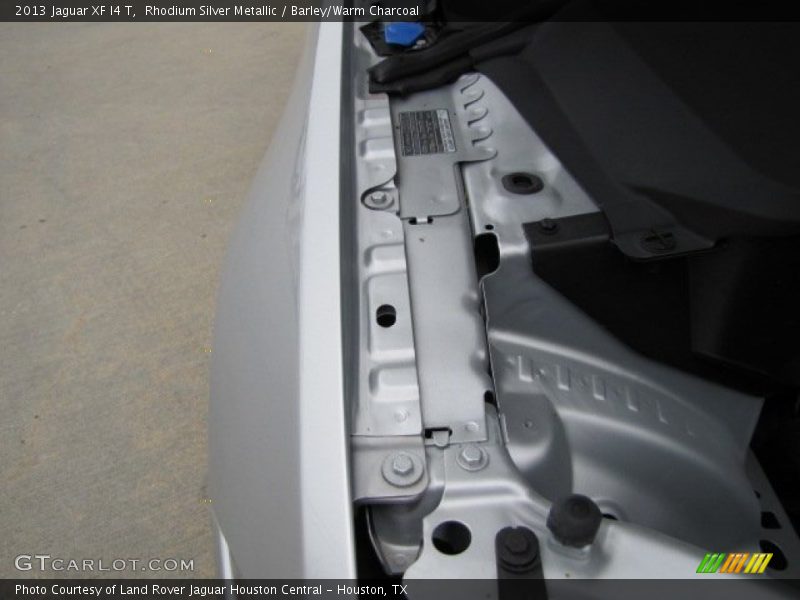 Rhodium Silver Metallic / Barley/Warm Charcoal 2013 Jaguar XF I4 T