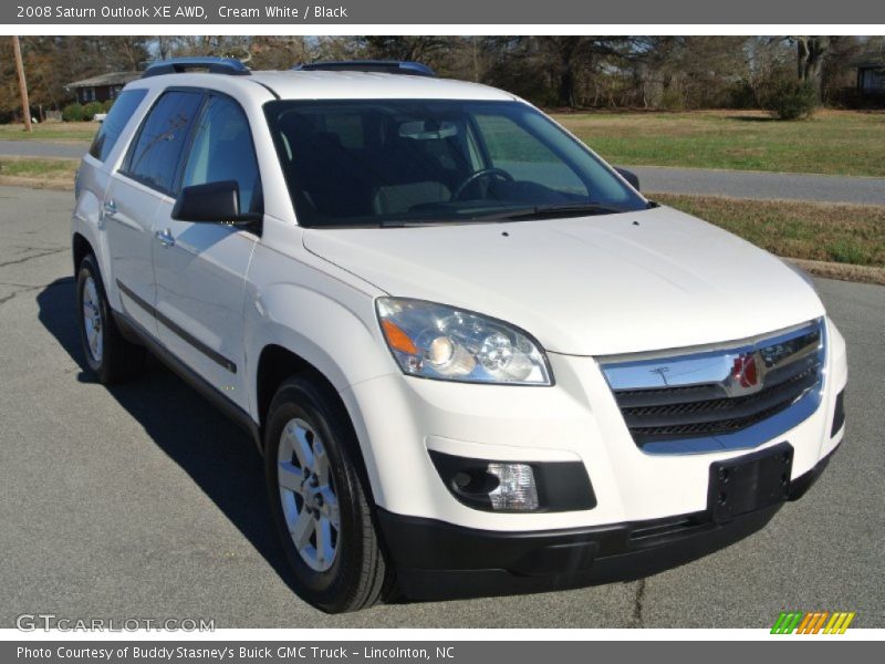 Cream White / Black 2008 Saturn Outlook XE AWD