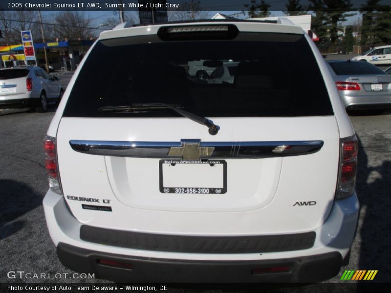 Summit White / Light Gray 2005 Chevrolet Equinox LT AWD