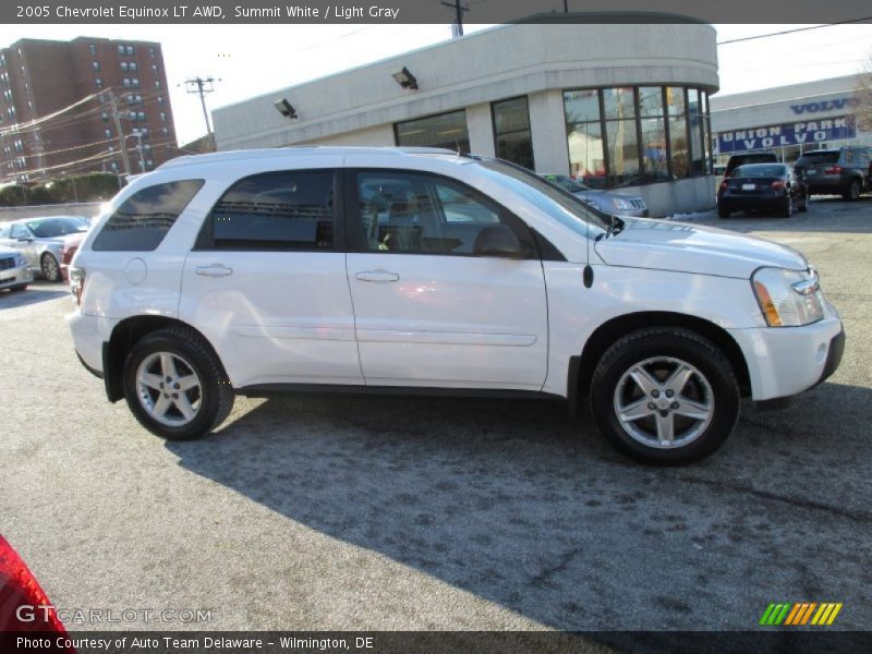 Summit White / Light Gray 2005 Chevrolet Equinox LT AWD