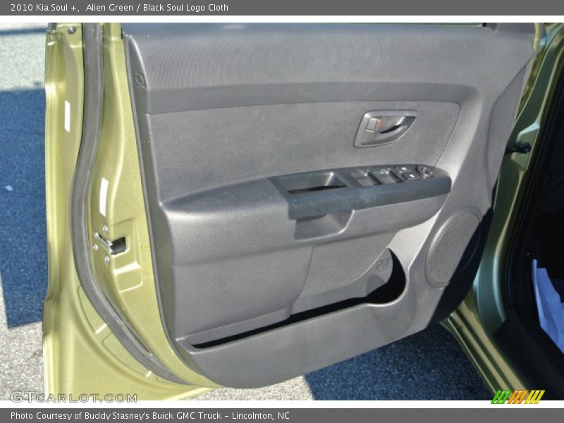Alien Green / Black Soul Logo Cloth 2010 Kia Soul +
