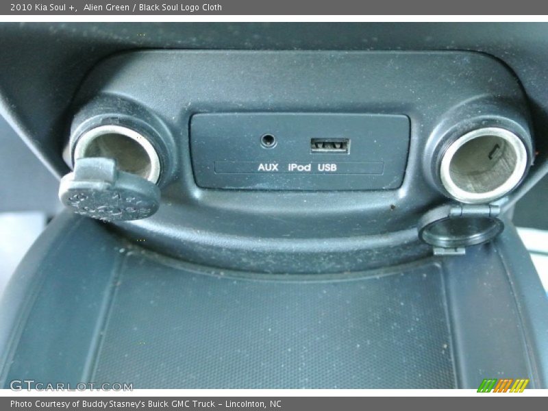 Alien Green / Black Soul Logo Cloth 2010 Kia Soul +