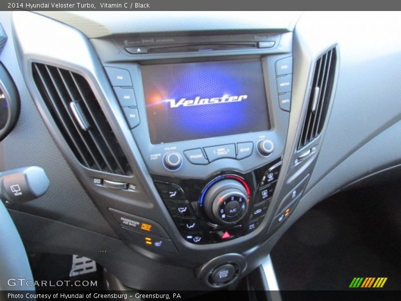 Controls of 2014 Veloster Turbo