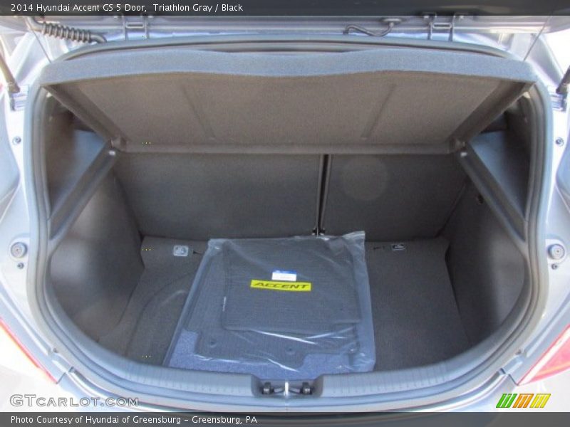  2014 Accent GS 5 Door Trunk