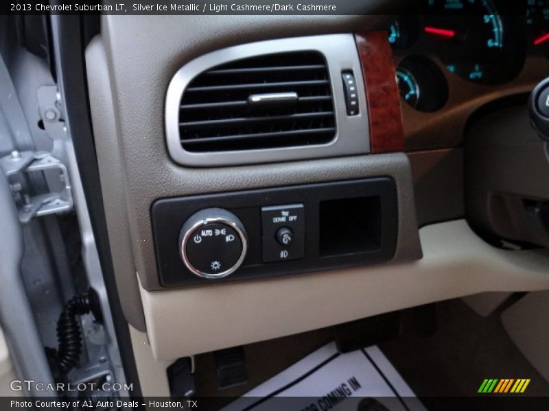 Silver Ice Metallic / Light Cashmere/Dark Cashmere 2013 Chevrolet Suburban LT