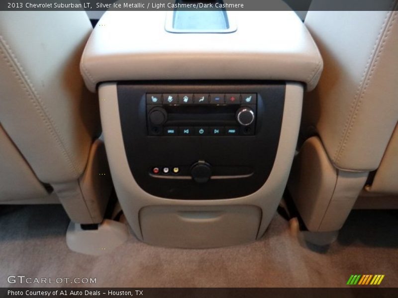 Silver Ice Metallic / Light Cashmere/Dark Cashmere 2013 Chevrolet Suburban LT