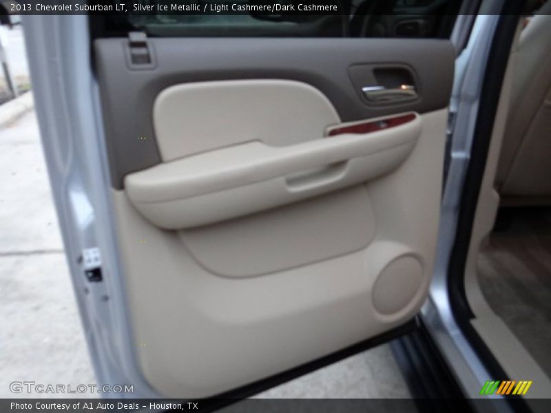 Silver Ice Metallic / Light Cashmere/Dark Cashmere 2013 Chevrolet Suburban LT