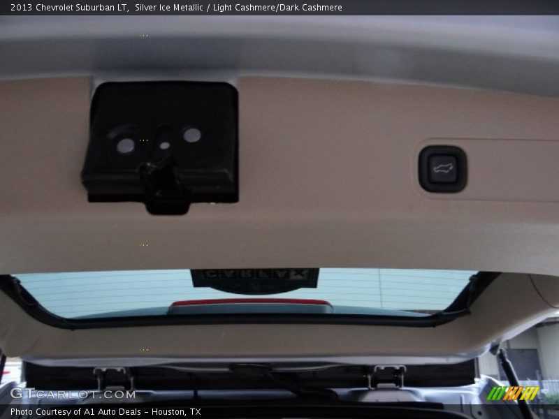 Silver Ice Metallic / Light Cashmere/Dark Cashmere 2013 Chevrolet Suburban LT