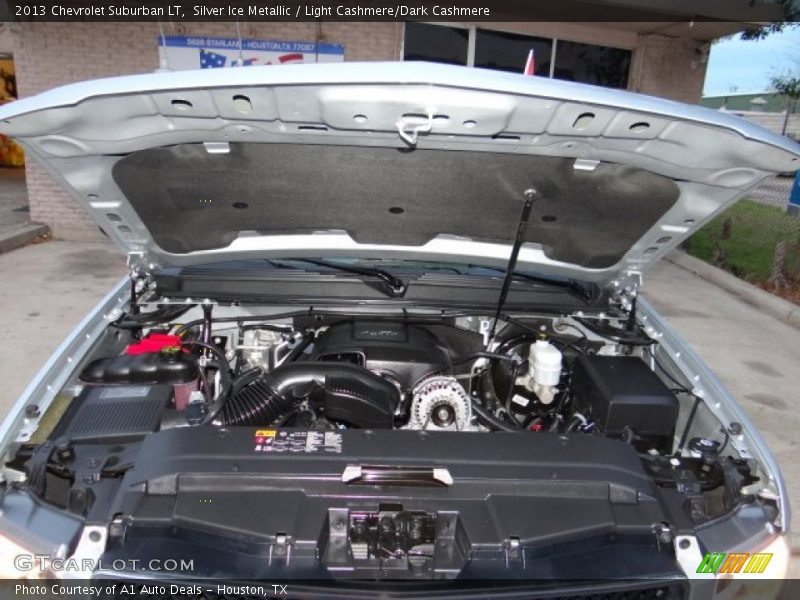 Silver Ice Metallic / Light Cashmere/Dark Cashmere 2013 Chevrolet Suburban LT