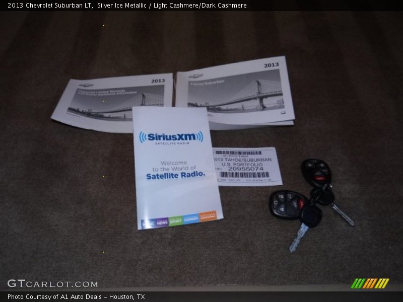 Silver Ice Metallic / Light Cashmere/Dark Cashmere 2013 Chevrolet Suburban LT