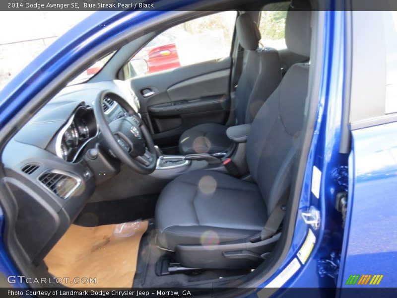 Blue Streak Pearl / Black 2014 Dodge Avenger SE