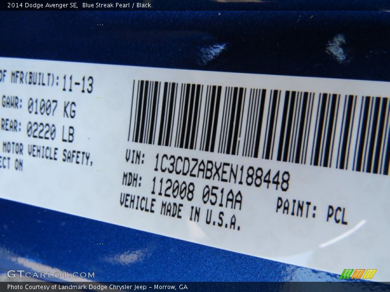 Blue Streak Pearl / Black 2014 Dodge Avenger SE