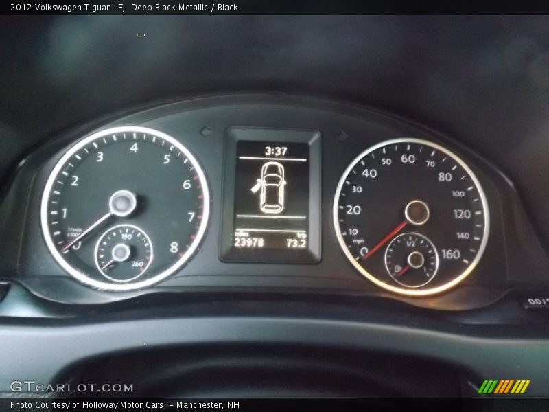 Deep Black Metallic / Black 2012 Volkswagen Tiguan LE